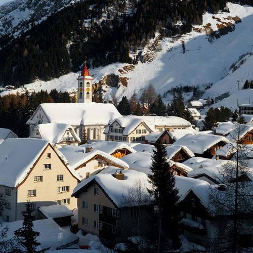 Winter Real Estate Success: Why the “Slow Season” Is Actually a Golden Opportunity