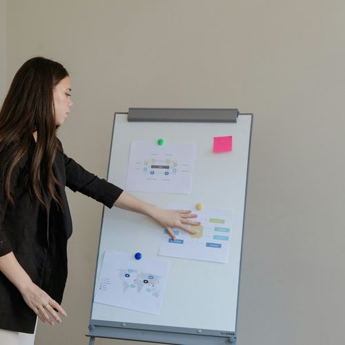 The Spring Market Is Heating Up—Here’s How to Stay Ahead of Every Other Agent