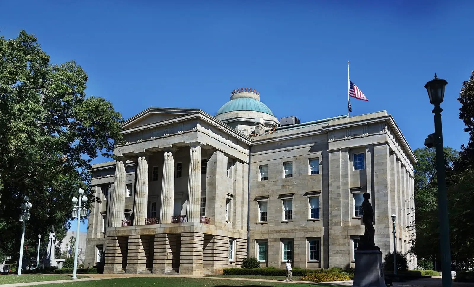 NC-Statehouse_storyhero_0725