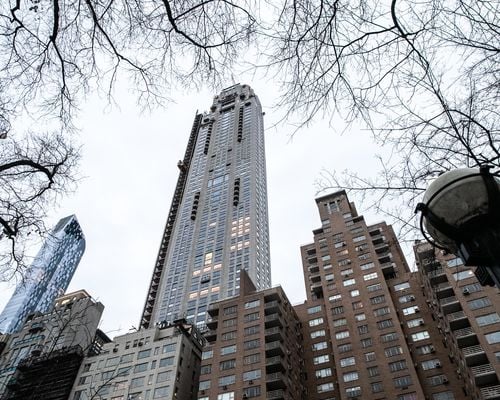 108312660-1779901825216-gettyimages-1087690344-220_CENTRAL_PARK_SOUTH