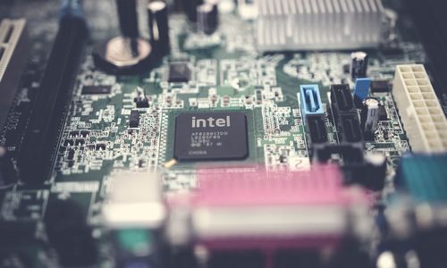 Intel's Earnings Could Reveal Whether the AI Infrastructure Boom Still &hellip;