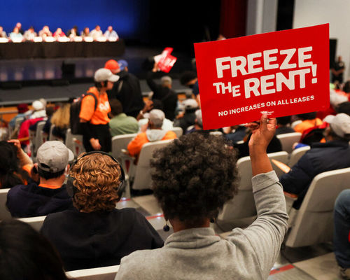03met-rent-freeze-01-wczv-googleFourByThree