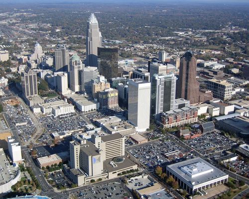 12019-charlotte-69203_1280