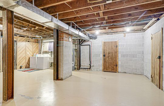 Basement with multiple storage rooms
