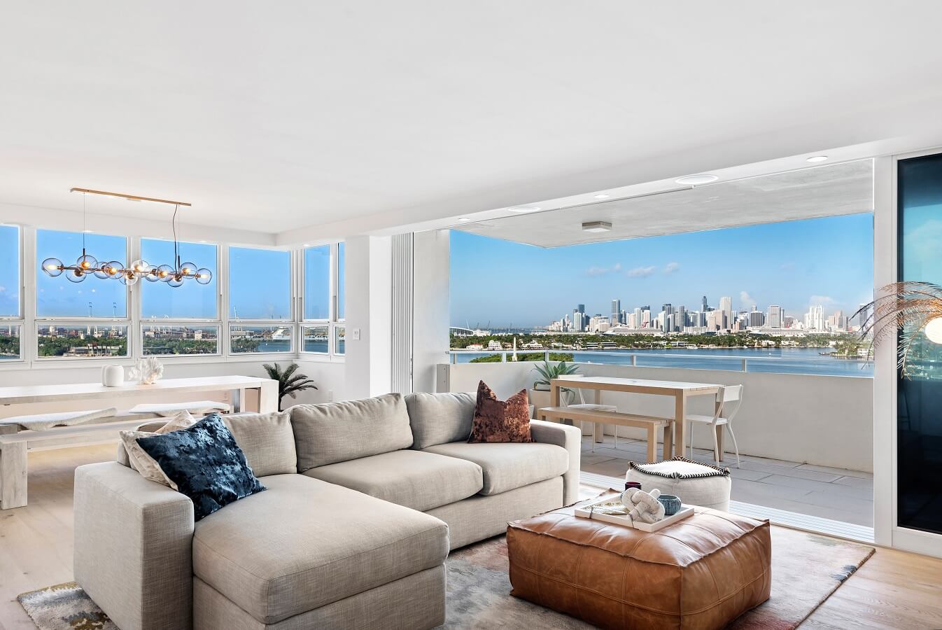 Interior photo from condo in Miami Beach