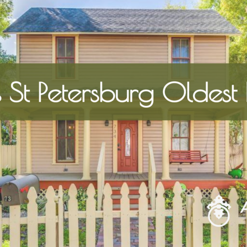 What is St Petersburg Oldest House?