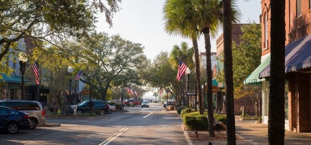 Downtown – Centre Street