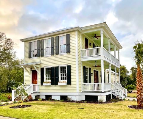 OT &#8211; Yellow House