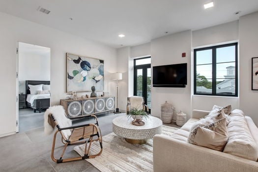 11-web-or-mls-9_19 N 5th St