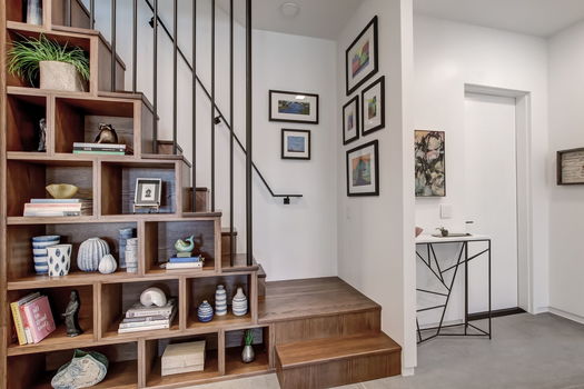 35-web-or-mls-36_19 N 5th St