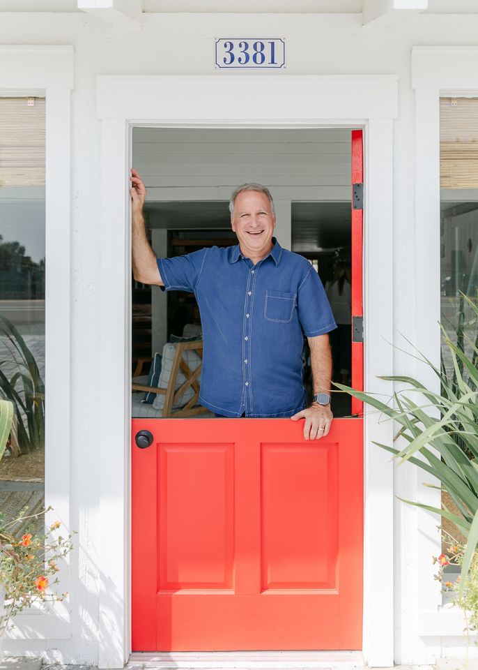 LUXURY DEVELOPER & BROKER - 20 YEARS