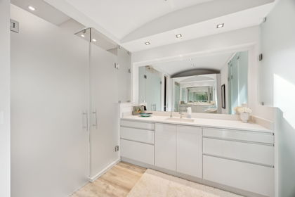 49-web-or-mls-5136 Sea Chase Dr Unit 5 (52 of 72)