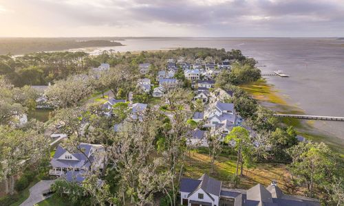 Best Neighborhoods on Amelia Island for Custom Homes