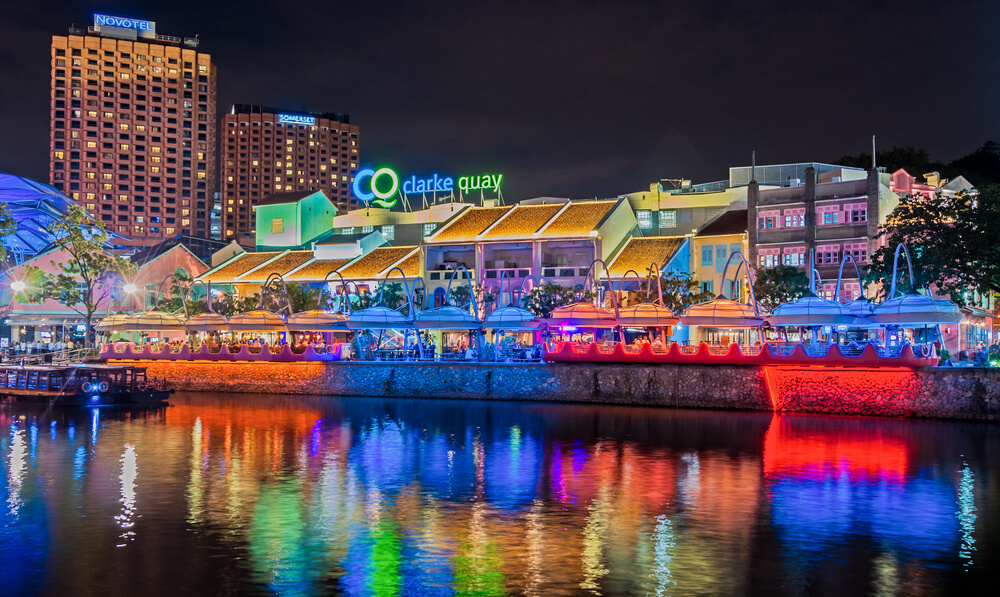 District 06: City Hall and Clarke Quay
