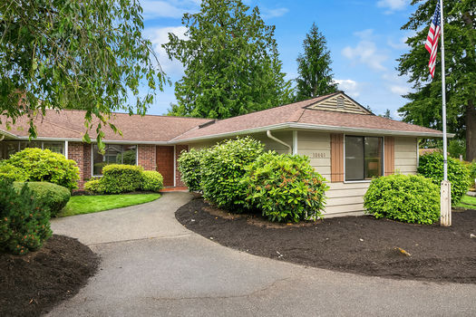 10601 SE 4th St, Bellevue