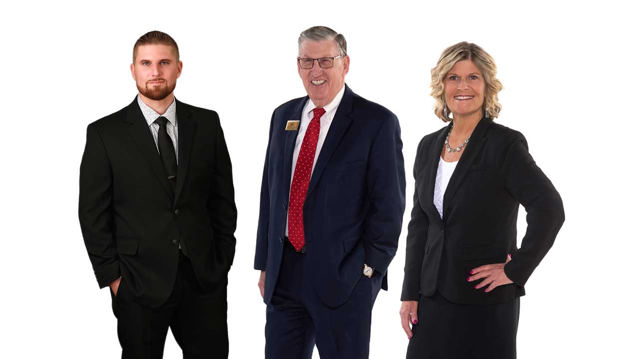 April-2022-MacLeod-Team