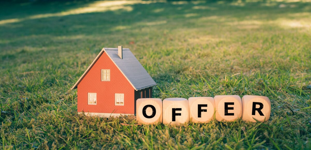 Making an offer on a home in Charlotte NC — earnest money and due diligence explained