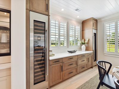 028-Wine Cooler and Built In Cabinet