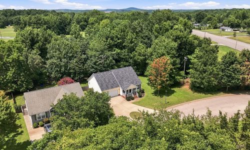 2010 Mallard Creek Drive: Perfect for Enjoying South Carolina Lake …