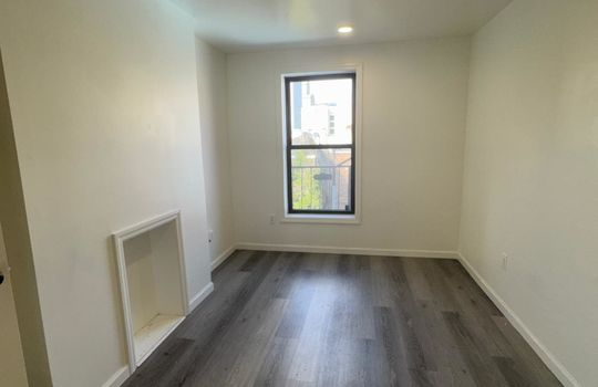 5563f4c8-3264-4c6b-b69b-291003d27a0f