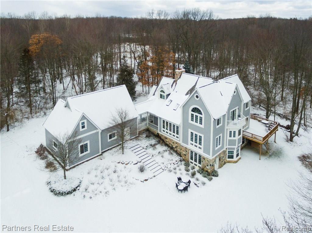 Oak Pointe Highalnds custom home