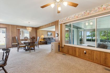 13-8331-Hilton-Rd-Brighton-MI-48114-WindowStill-09