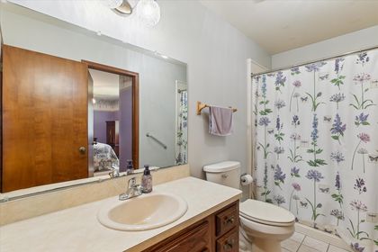 30-8331-Hilton-Rd-Brighton-MI-48114-WindowStill-23