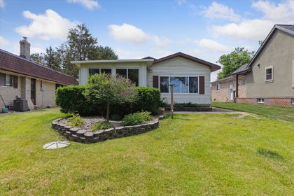 35-8331-Hilton-Rd-Brighton-MI-48114-WindowStill-26