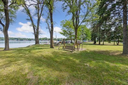 37-8331-Hilton-Rd-Brighton-MI-48114-WindowStill-30