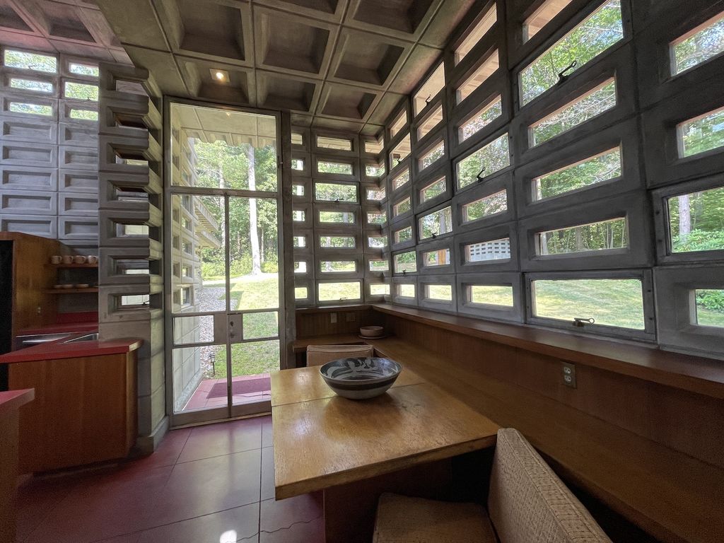 Frank Lloyd Wright Usonian Automatic Kalil house