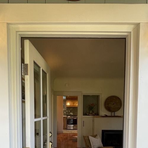 Rare Berkeley Home For Sale - Perfect for a single minimalist