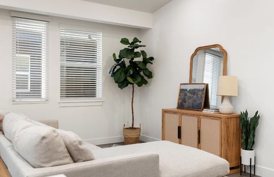 8-web-or-mls-460-w-15-s-g301