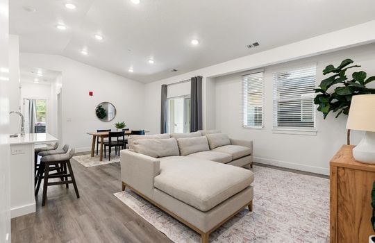 9-web-or-mls-460-w-15-s-g301