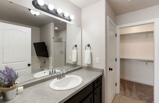 21-web-or-mls-581-n-570-e