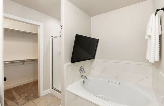 22-web-or-mls-581-n-570-e