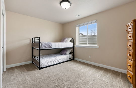 30-web-or-mls-581-n-570-e