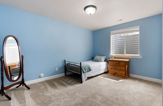 32-web-or-mls-581-n-570-e