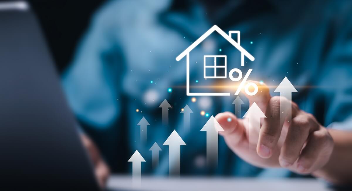 The Limitations of Online Estimators