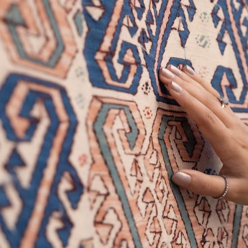 How these 4 kinds of area rugs can change any room in your home