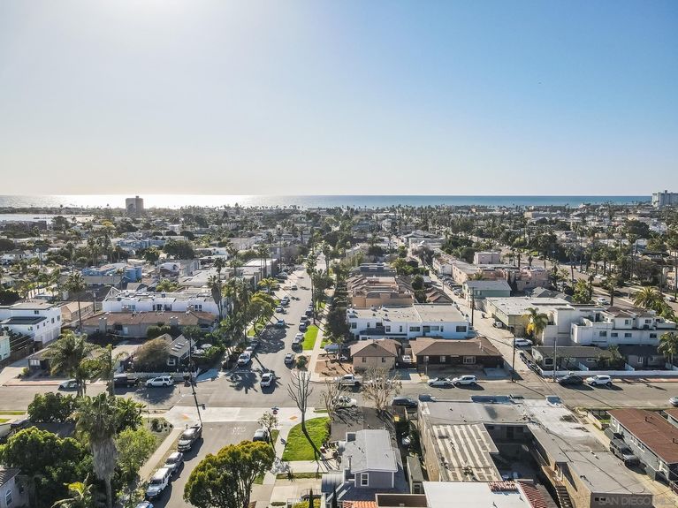 1414 Thomas Ave Gallery Img 1