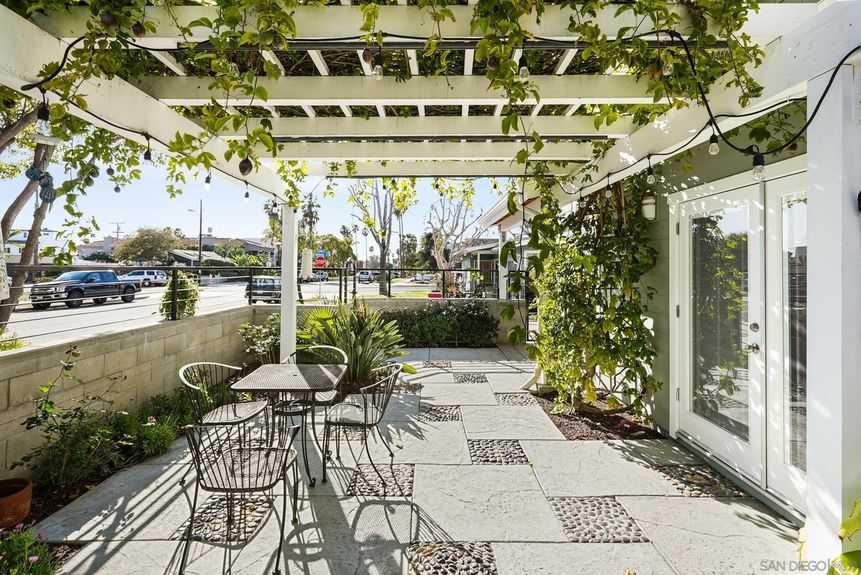 1414 Thomas Ave Gallery Img 24