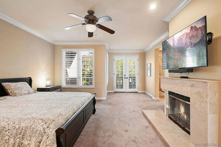 9683 Claiborne Square Gallery Img 26 1