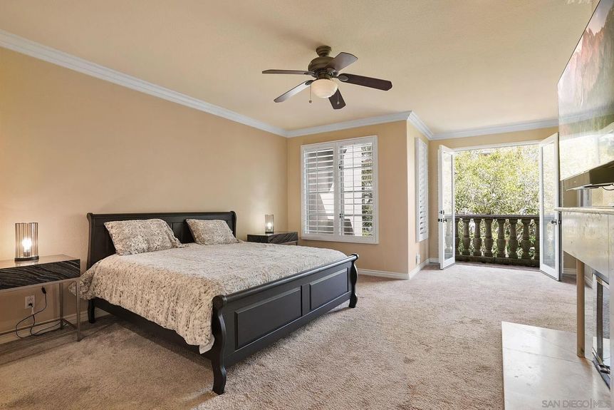 9683 Claiborne Square Gallery Img 28 1