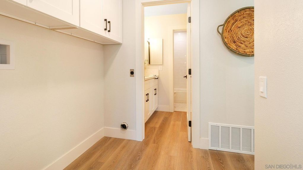 1371 Evergreen Drive Gallery Img 20