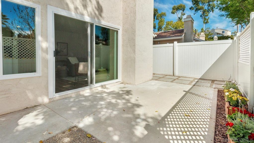 1371 Evergreen Drive Gallery Img 21