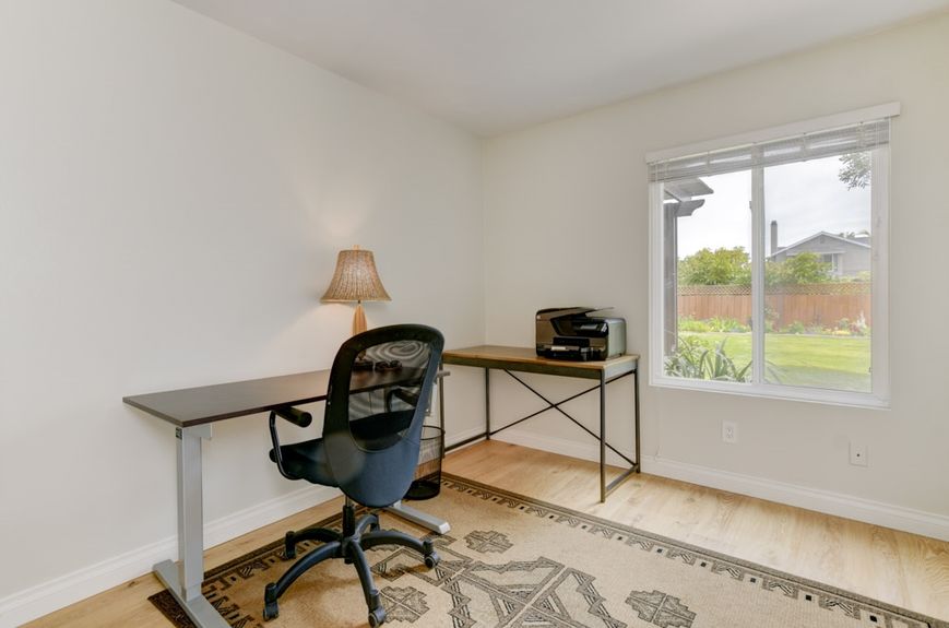 433 Village Run East Gallery Img 12