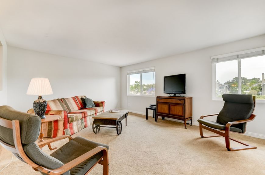 433 Village Run East Gallery Img 13