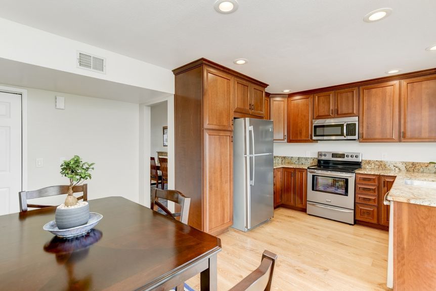 433 Village Run East Gallery Img 7