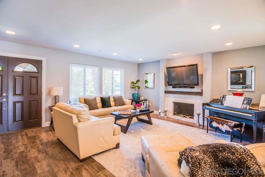 4616 Lisann Street Gallery Img 5