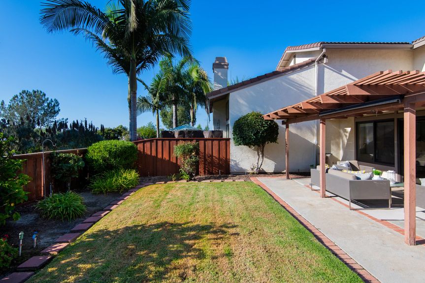 2002-Leafwood-Pl-MLS-Res-30